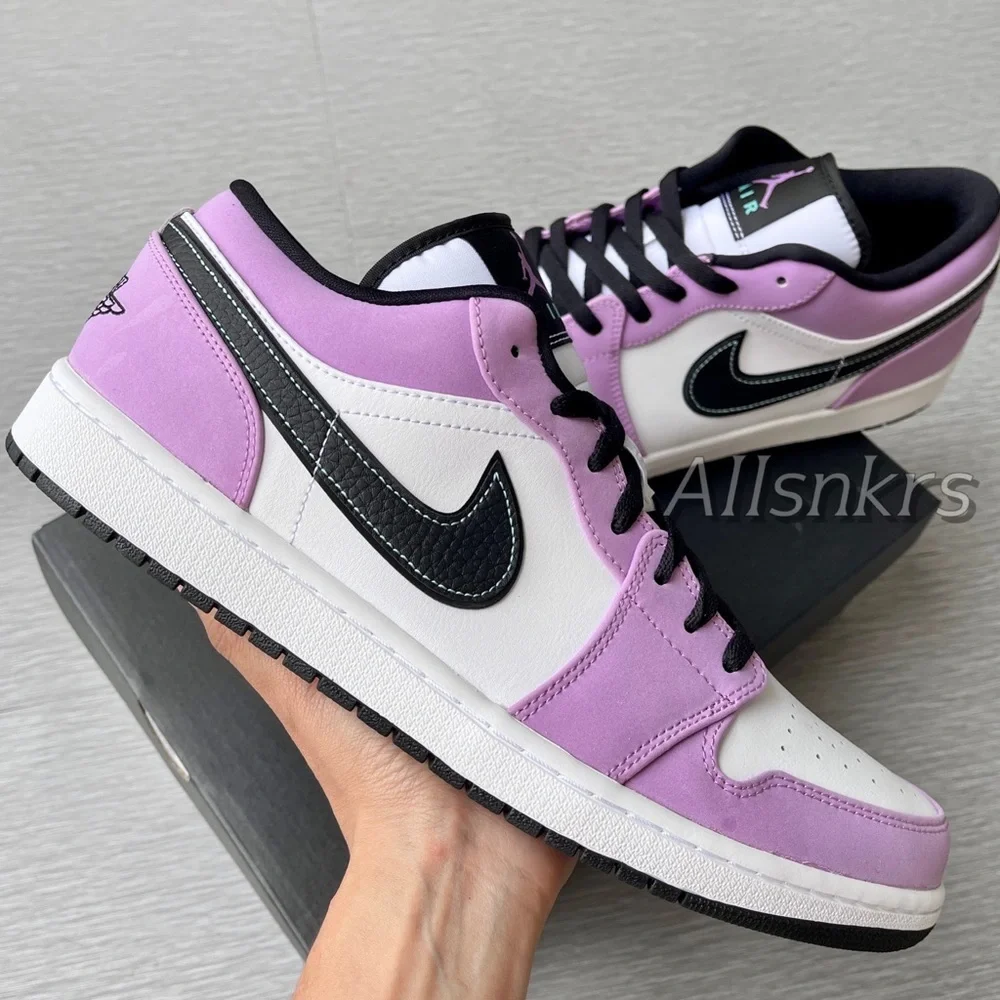 Air Jordan 1 Low 💜Violet Shock White Black - Picture 1 of 4